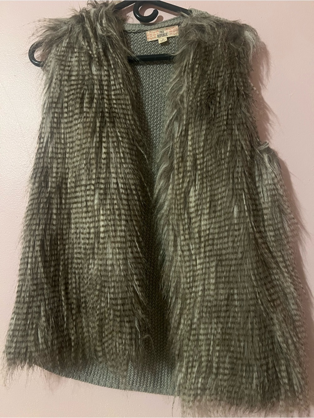 PINK Republic Fur Knit-Back Vest